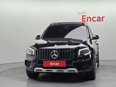 MERCEDES-BENZ GLB - 2