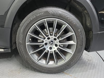 MERCEDES-BENZ GLB - 6