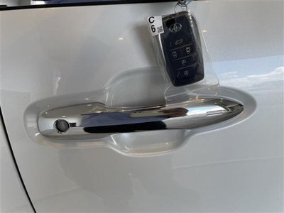 2026 Toyota ALPHARD 缩略图 15