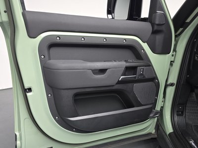 2023 LAND Rover DEFENDER — миниатюра 14