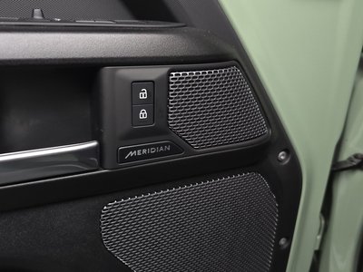 2023 LAND Rover DEFENDER — миниатюра 36