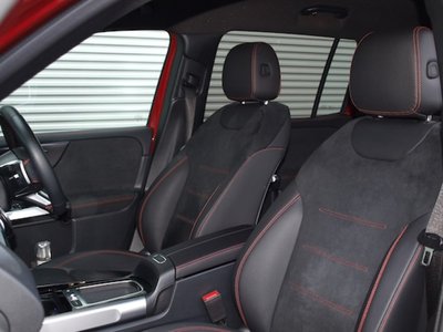 صورة 10 لـ 2025 Mercedes-BENZ GLB