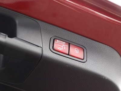 صورة مصغرة 36 لـ 2025 Mercedes-BENZ GLB
