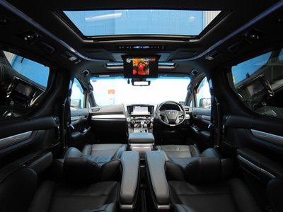 صورة مصغرة 17 لـ 2019 Toyota ALPHARD