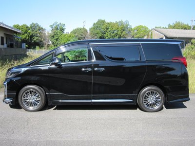 TOYOTA ALPHARD - 8