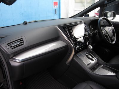 صورة مصغرة 23 لـ 2019 Toyota ALPHARD