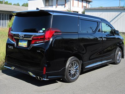 TOYOTA ALPHARD - 2