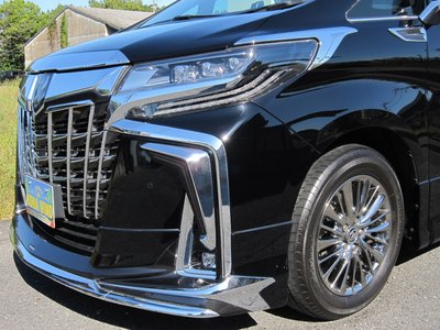 TOYOTA ALPHARD - 9