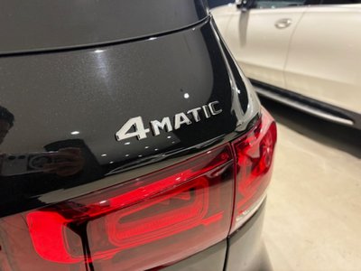 MERCEDES-BENZ GLB - 10