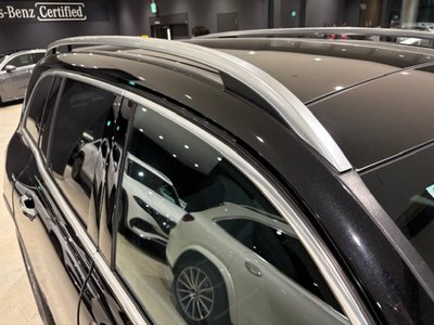 MERCEDES-BENZ GLB - 9