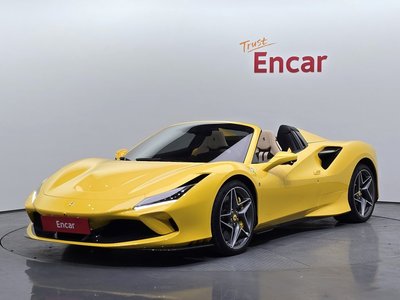 FERRARI F8 SPIDER