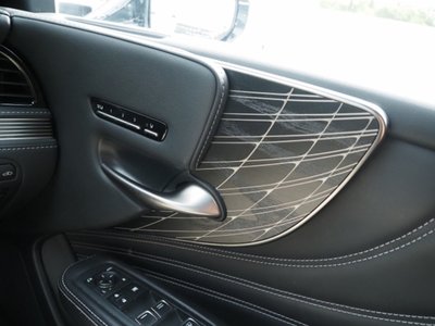 صورة مصغرة 61 لـ 2021 Lexus LS
