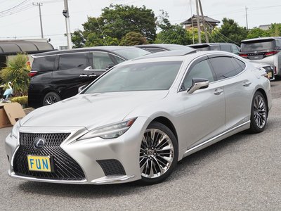 صورة 4 لـ 2021 Lexus LS