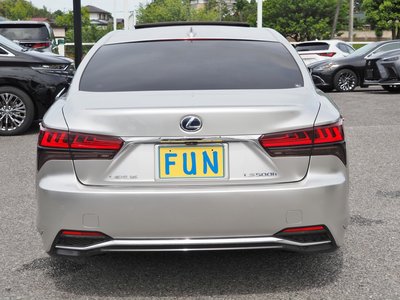 صورة 7 لـ 2021 Lexus LS