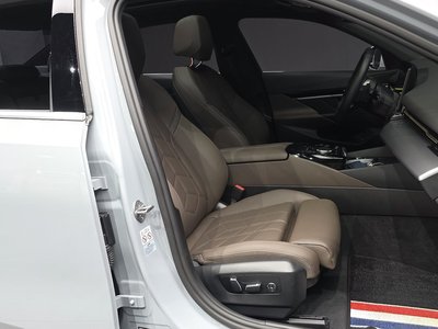 2024 BMW 5 SERIES 缩略图 17