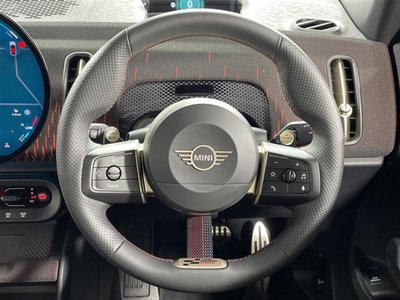 2025 MINI COOPER COUNTRYMAN photo 10