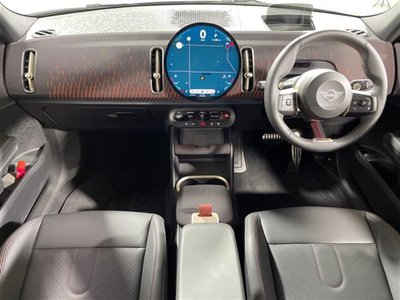 2025 MINI COOPER COUNTRYMAN photo 3