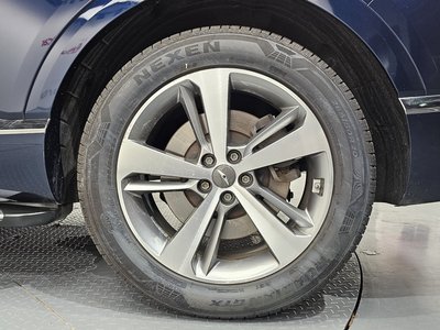 GENESIS GV80 - 8