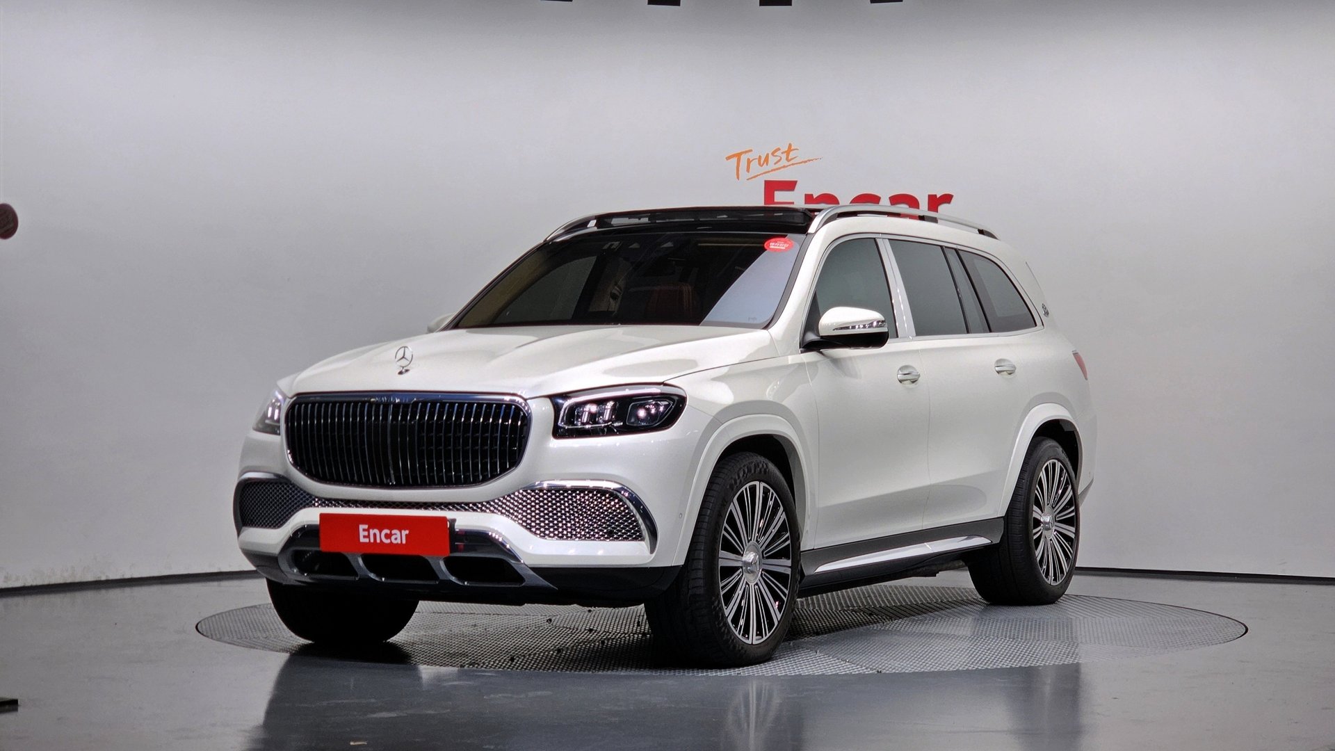 MERCEDES-BENZ GLS - View 1