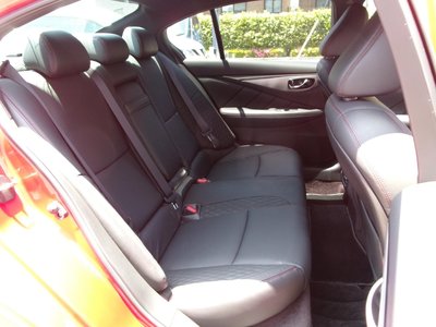 2019 NISSAN SKYLINE 照片 9