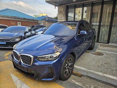 صورة 5 لـ 2023 BMW X4