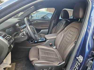 صورة 6 لـ 2023 BMW X4