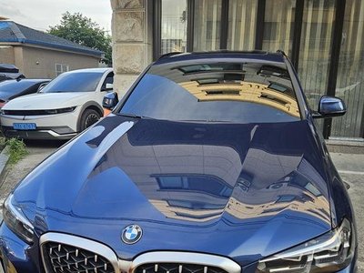 صورة 1 لـ 2023 BMW X4