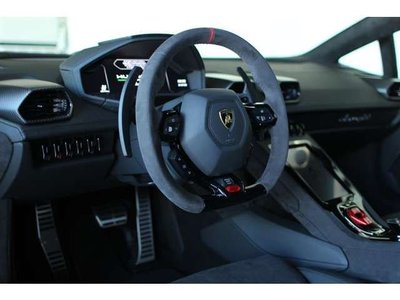 LAMBORGHINI HURACAN - 6