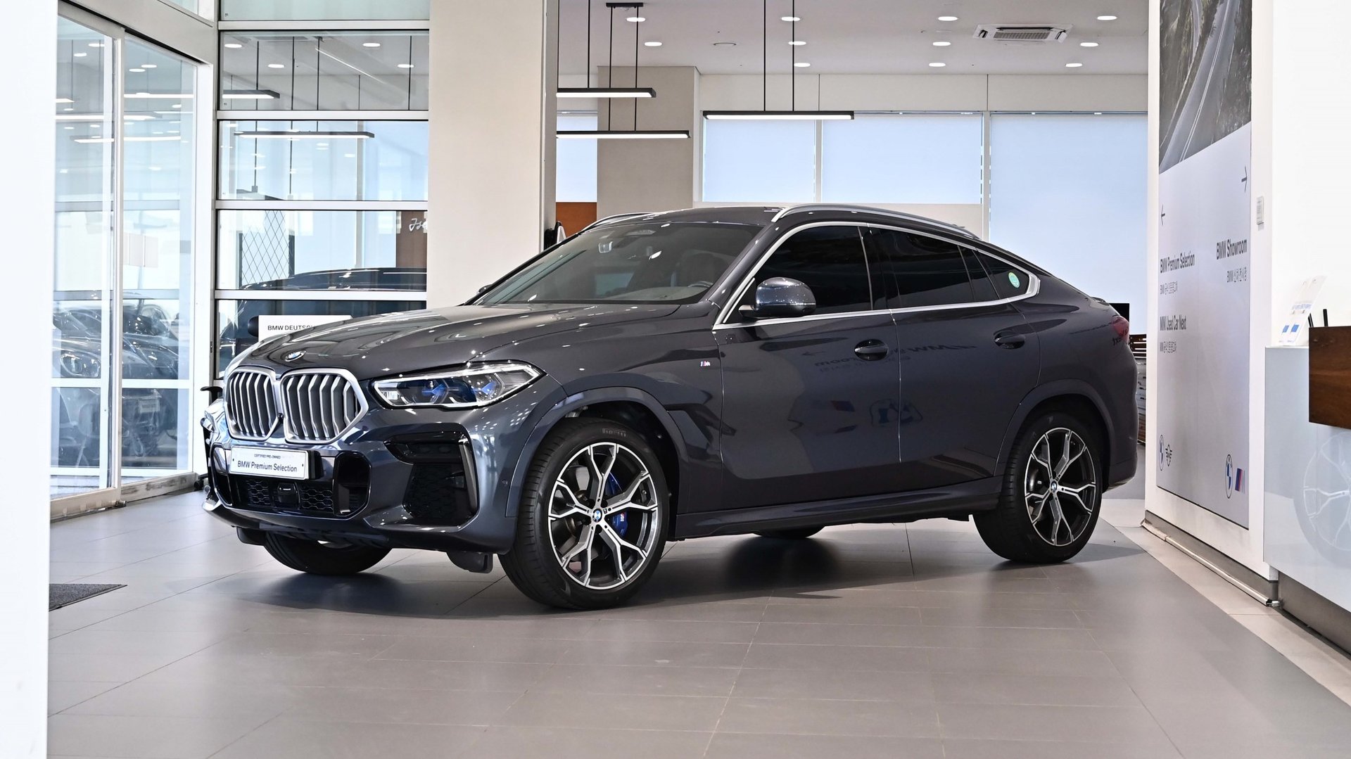 BMW X6 - View 1