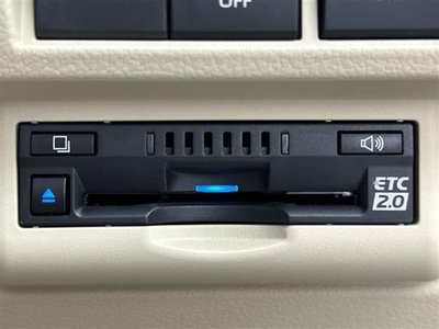 صورة مصغرة 17 لـ 2021 Toyota LAND CRUISER 300