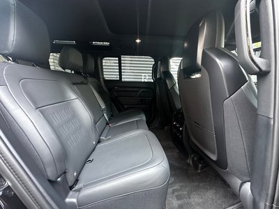 2026 LAND Rover DEFENDER — миниатюра 12