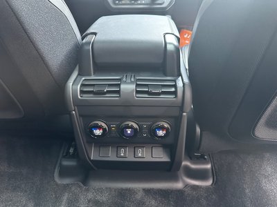 2026 LAND Rover DEFENDER — миниатюра 17