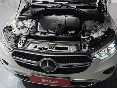 MERCEDES-BENZ GLC - 7