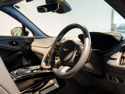 صورة مصغرة 18 لـ 2024 Aston Martin DBX