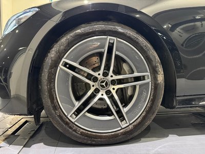 MERCEDES-BENZ E-CLASS - 9