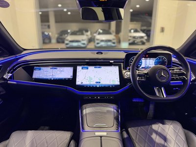 MERCEDES-BENZ E-CLASS - 6