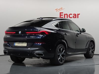 2022 BMW X6 照片 3