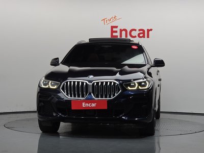 2022 BMW X6 照片 2