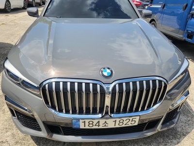 2022 BMW 7 SERIES photo 4