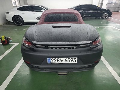 2018 Porsche 718 — фото 3