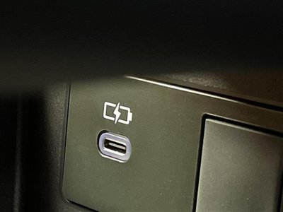 2025 Lexus LBX 缩略图 32