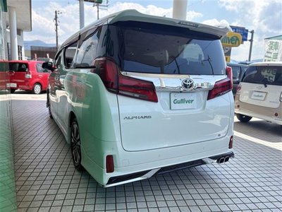 TOYOTA ALPHARD - 4