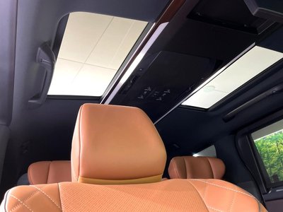 TOYOTA VELLFIRE - 6