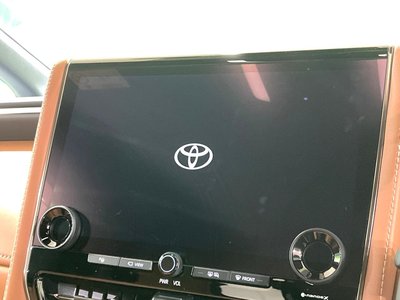 TOYOTA VELLFIRE - 3