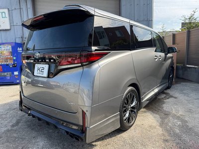 TOYOTA VELLFIRE - 6