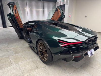 LAMBORGHINI REVUELTO - 9