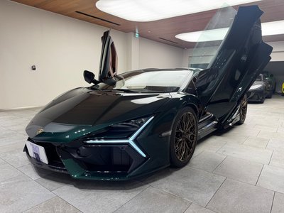 LAMBORGHINI REVUELTO - 1