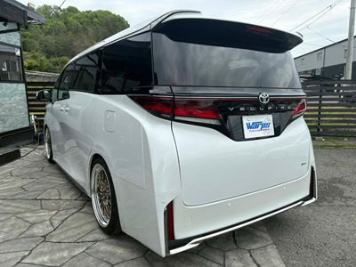 TOYOTA VELLFIRE - 9