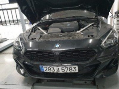 2025 BMW Z4 照片 1