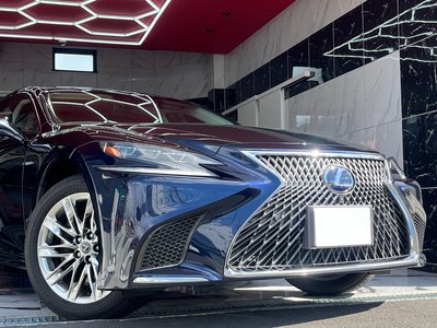 صورة 9 لـ 2018 Lexus LS